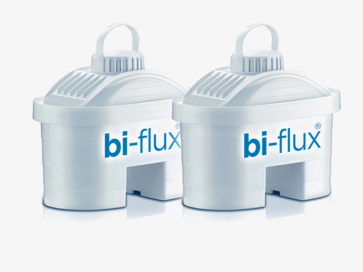Laica F2M Univerzalni bi-flux filter kapacieta 150 L / 1 mesec filtrirane vode, pogodan je za LAICA bokale za filtriranje vode